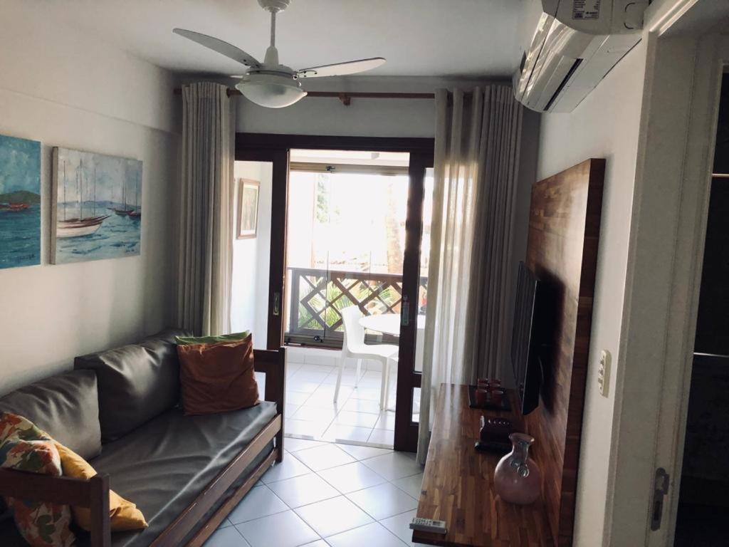 Apartamento 01 Enseada 普拉亚多 外观 照片