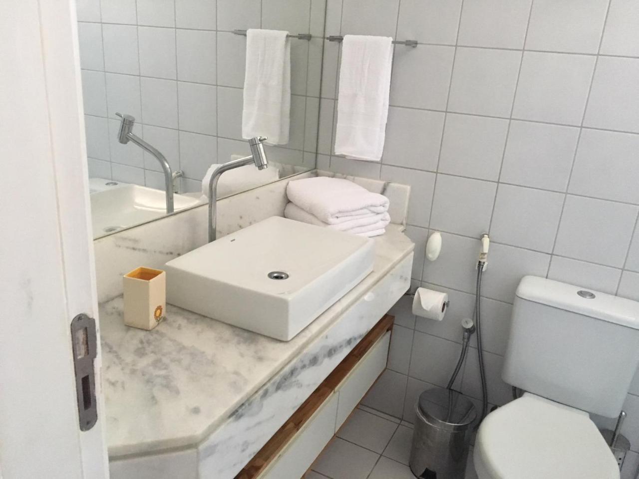 Apartamento 01 Enseada 普拉亚多 外观 照片